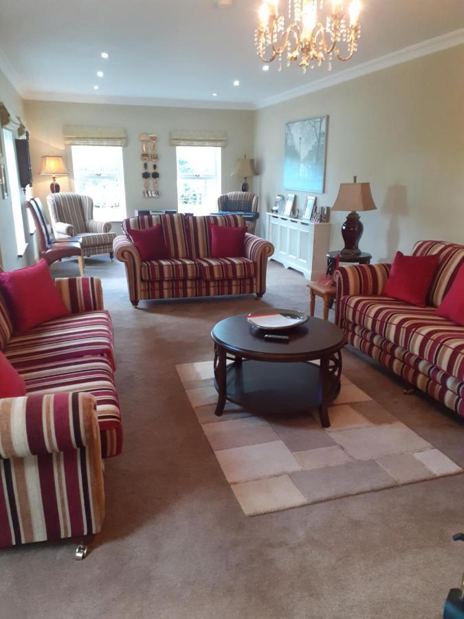 Private Room In Superb House Bed 1 Nobber Esterno foto